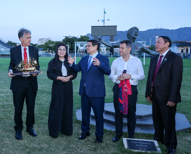 Thủ tướng thăm Câu lạc bộ Bóng đá hàng đầu Brazil, thúc đẩy hợp tác với Việt Nam- Ảnh 4.