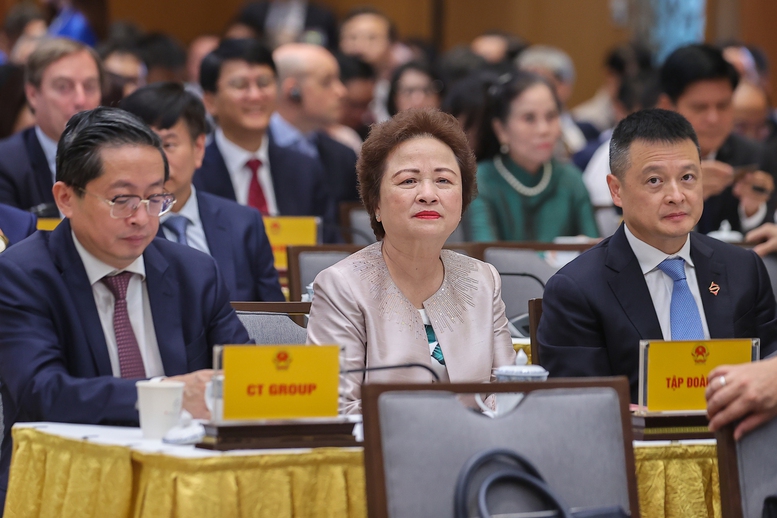 Thủ tướng gửi 3 thông điệp quan trọng sau 80 năm doanh nghiệp đồng hành cùng đất nước- Ảnh 11. Thủ tướng gửi 3 thông điệp quan trọng sau 80 năm doanh nghiệp đồng hành cùng đất nước- Ảnh 11.