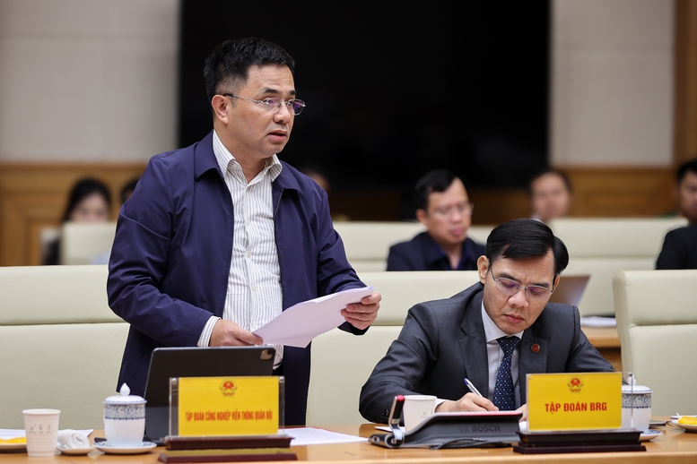 Thủ tướng Phạm Minh Chính: Giữ Doanh Nghiệp Làm Trung Tâm, Đánh Giá Dựa Trên Hiệu Quả