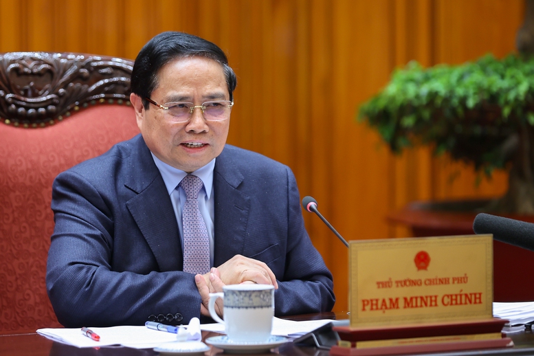 Thủ tướng: Chủ động đáp ứng đủ nhu cầu năng lượng, xăng dầu cho sản xuất, kinh doanh và tiêu dùng- Ảnh 3.