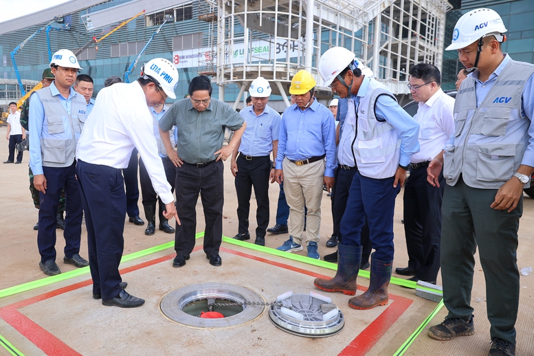 Thủ tướng: Sân bay Long Thành sẽ đón chuyến bay chính thức đầu tiên vào 19/12- Ảnh 10.