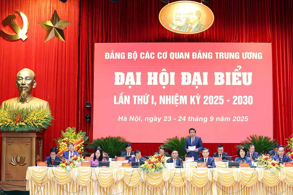 Đoàn Chủ tịch điều hành Đại hội