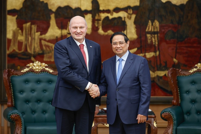 Thủ tướng Phạm Minh Chính tiếp Bộ trưởng Bộ Tình trạng khẩn cấp Liên bang Nga- Ảnh 1.