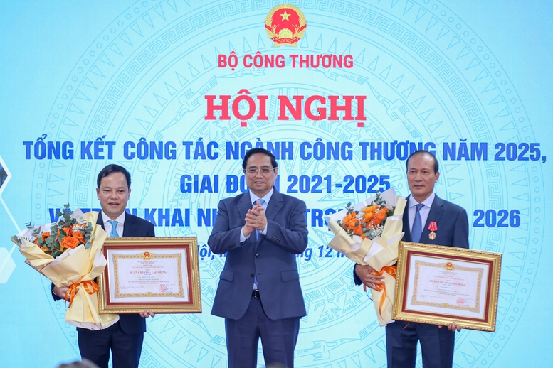 Thủ tướng: Ngành công thương phải phát huy 