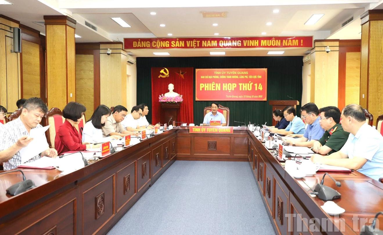 Toàn cảnh Phiên họp 