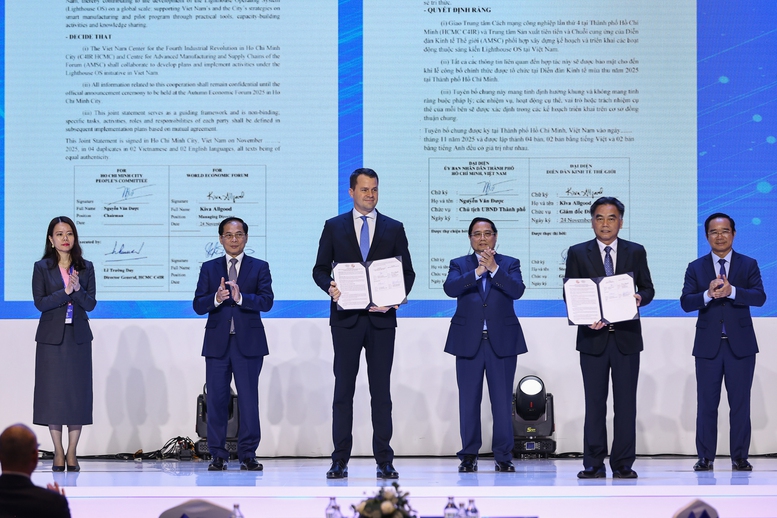 Thủ tướng chia sẻ về những yếu tố định hình Việt Nam trong kỷ nguyên vươn mình- Ảnh 6. Thủ tướng chia sẻ về những yếu tố định hình Việt Nam trong kỷ nguyên vươn mình- Ảnh 6.