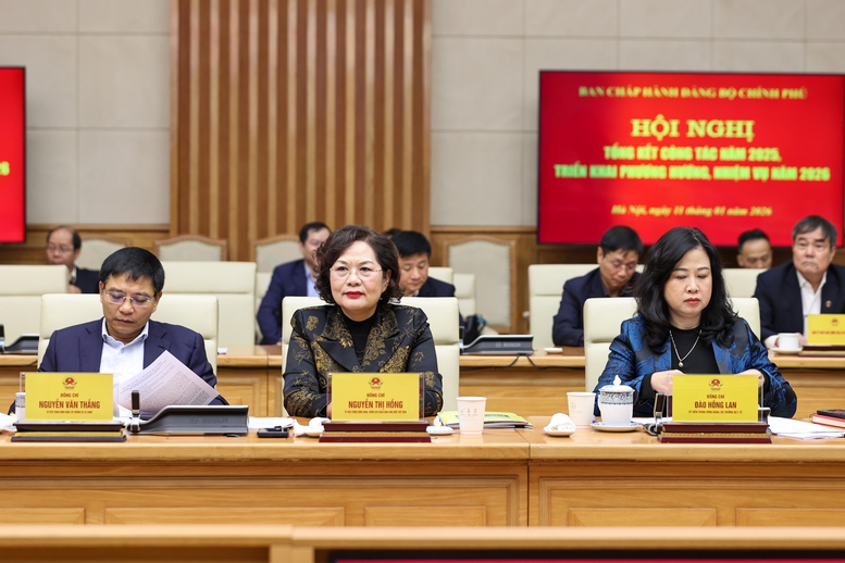 Đồng ch&iacute; Phạm Minh Ch&iacute;nh chủ tr&igrave; Hội nghị tổng kết năm 2025, triển khai nhiệm vụ năm 2026 của Đảng ủy Ch&iacute;nh phủ- Ảnh 5.