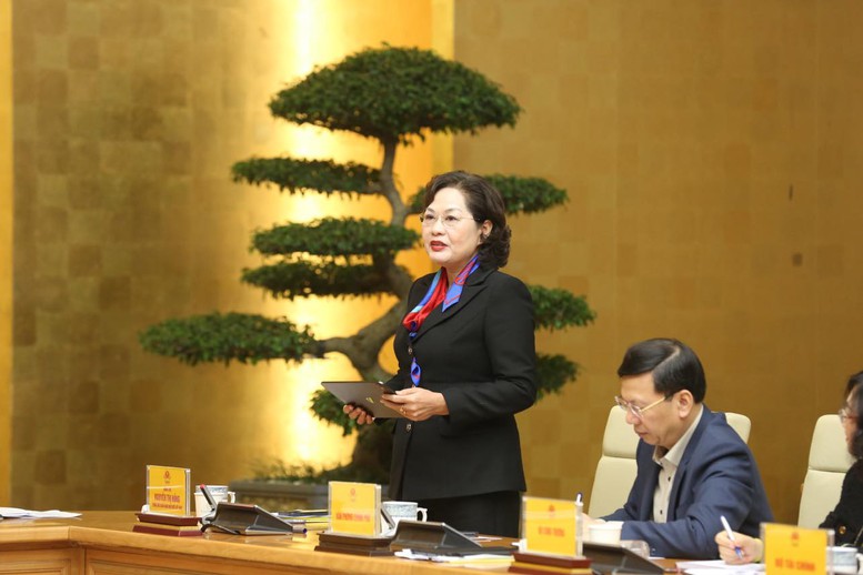 Thủ tướng: Xây dựng, công khai dữ liệu bất động sản và kiểm soát giá bất động sản ngay từ đầu vào- Ảnh 5.