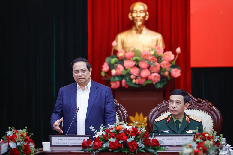 Thủ tướng Phạm Minh Chính chủ trì cuộc làm việc về phát triển công nghiệp quốc phòng- Ảnh 3. Thủ tướng Phạm Minh Chính chủ trì cuộc làm việc về phát triển công nghiệp quốc phòng- Ảnh 3.