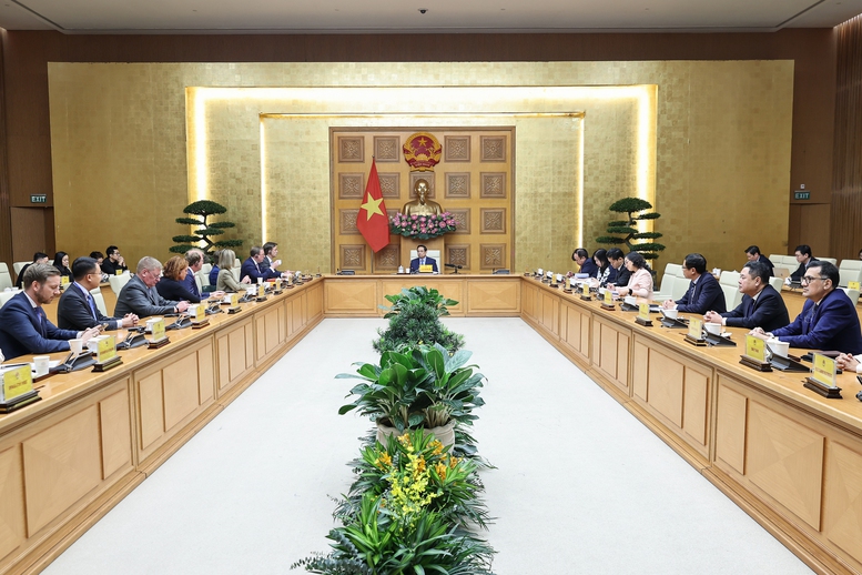 Chủ tịch Hội đồng Kinh doanh EU - ASEAN: Việt Nam tăng cường vị thế điểm đến đầu tư hàng đầu- Ảnh 3.