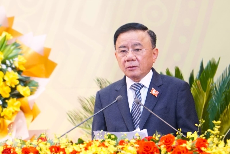 Thường trực Ban B&iacute; thư Trần Cẩm T&uacute;.