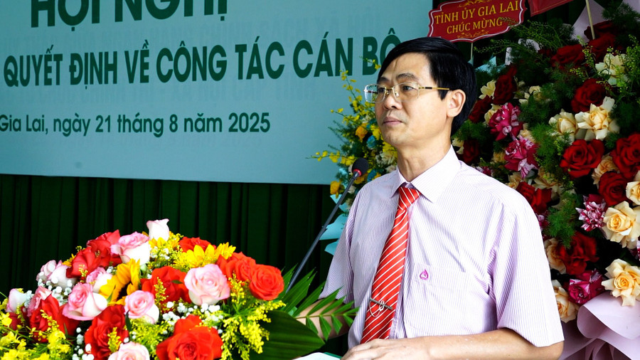 Ông Nguyễn Minh Hướng, tân Giám đốc Chi nhánh Ngân hàng chính sách xã hội tỉnh Gia Lai. Ảnh: Việt Hùng hinh-2-ong-nguyen-minh-huong-giam-doc-chi-nhanh-ngan-hang-chinh-sach-xa-hoi-tinh-gia-lai.jpg