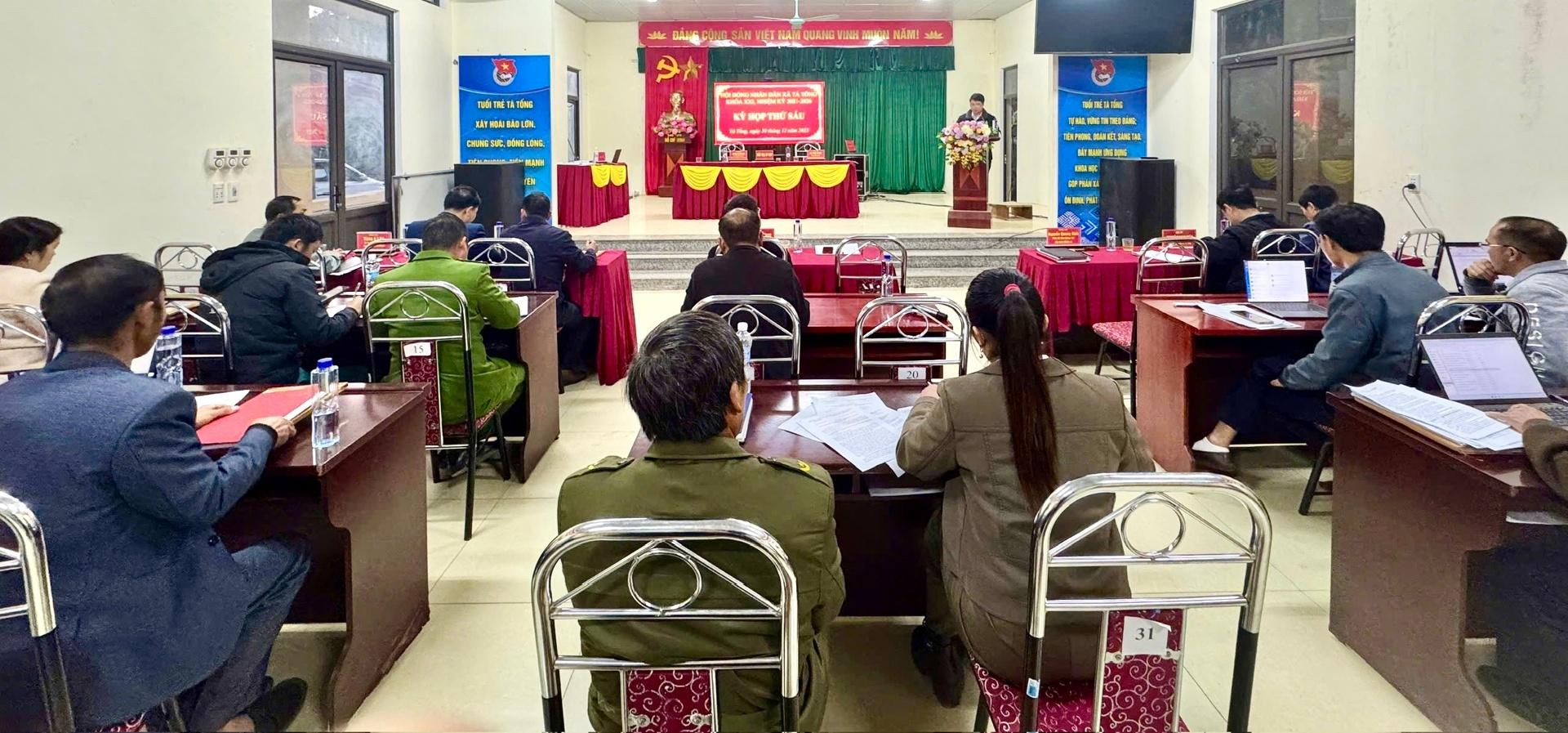 quang cảnh kỳ họp