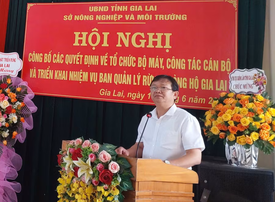 Phó Giám đốc Sở Nông nghiệp và Môi trường Nguyễn Văn Hoan phát biểu tại hội nghị. Ảnh: N.D ong-nguyen-van-hoan-pho-giam-doc-so-nong-nghiep-va-moi-truong-phat-bieu-tai-hoi-nghi.jpg