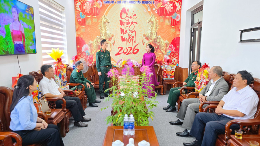 glo-chuc-tet-2.jpg