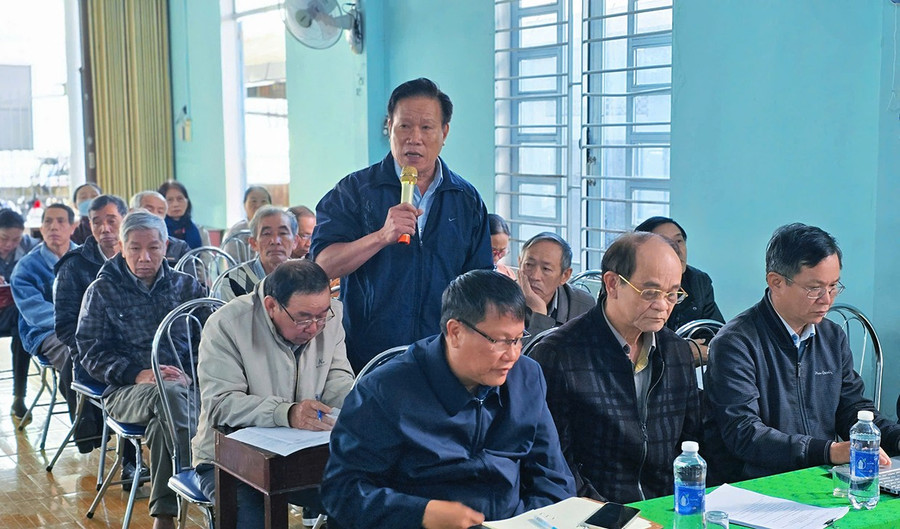 Các đại biểu tham gia ý kiến tại buổi làm việc. Ảnh: N.S cac-dai-bieu-tham-gia-y-kien-tai-buoi-lam-viec.jpg