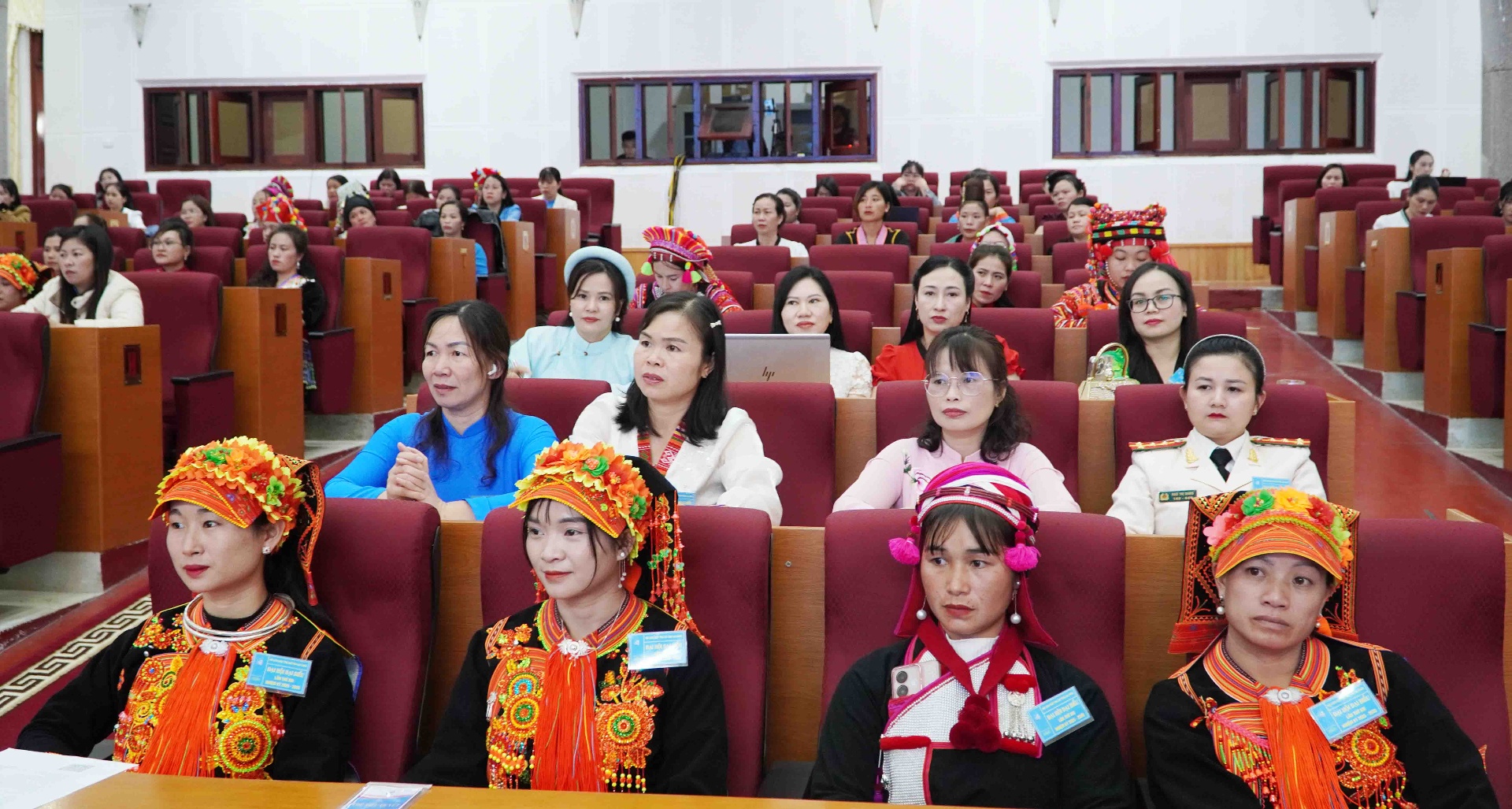 C&aacute;c đại biểu dự đại hội.