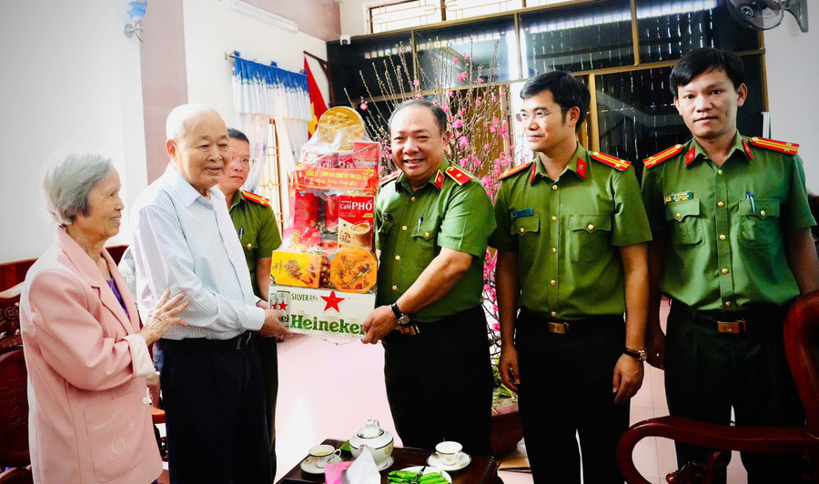 glo-tham-tet-3.jpg