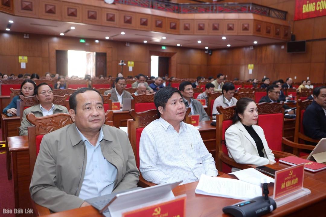 C&aacute;c đại biểu dự hội nghị.