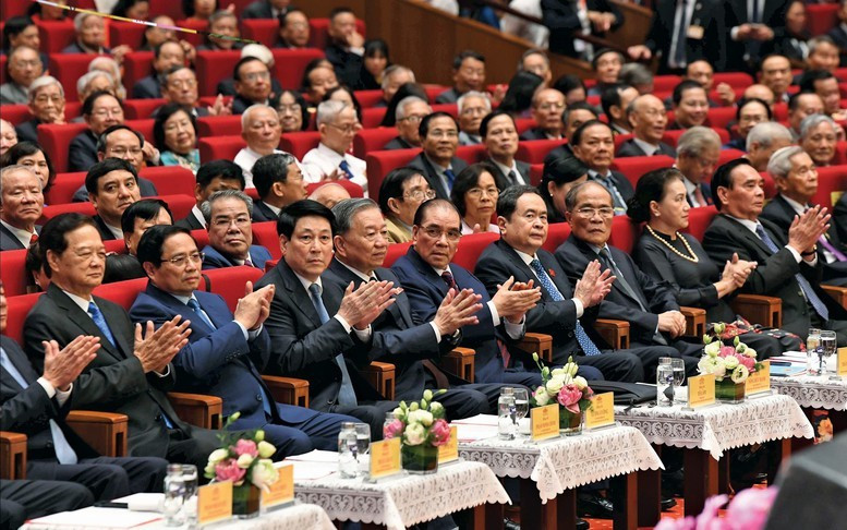 Các đồng chí lãnh đạo, nguyên lãnh đạo Đảng, Nhà nước tham dự cuộc gặp mặt