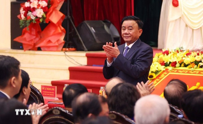 Ủy viên Bộ CHính trị, Thường trực Ban Bí thư, Bí thư Đảng ủy các cơ quan Đảng Trung ương Trần Cẩm Tú dự và chỉ đạo Đại hội. (Ảnh: Văn Điệp/TTXVN)