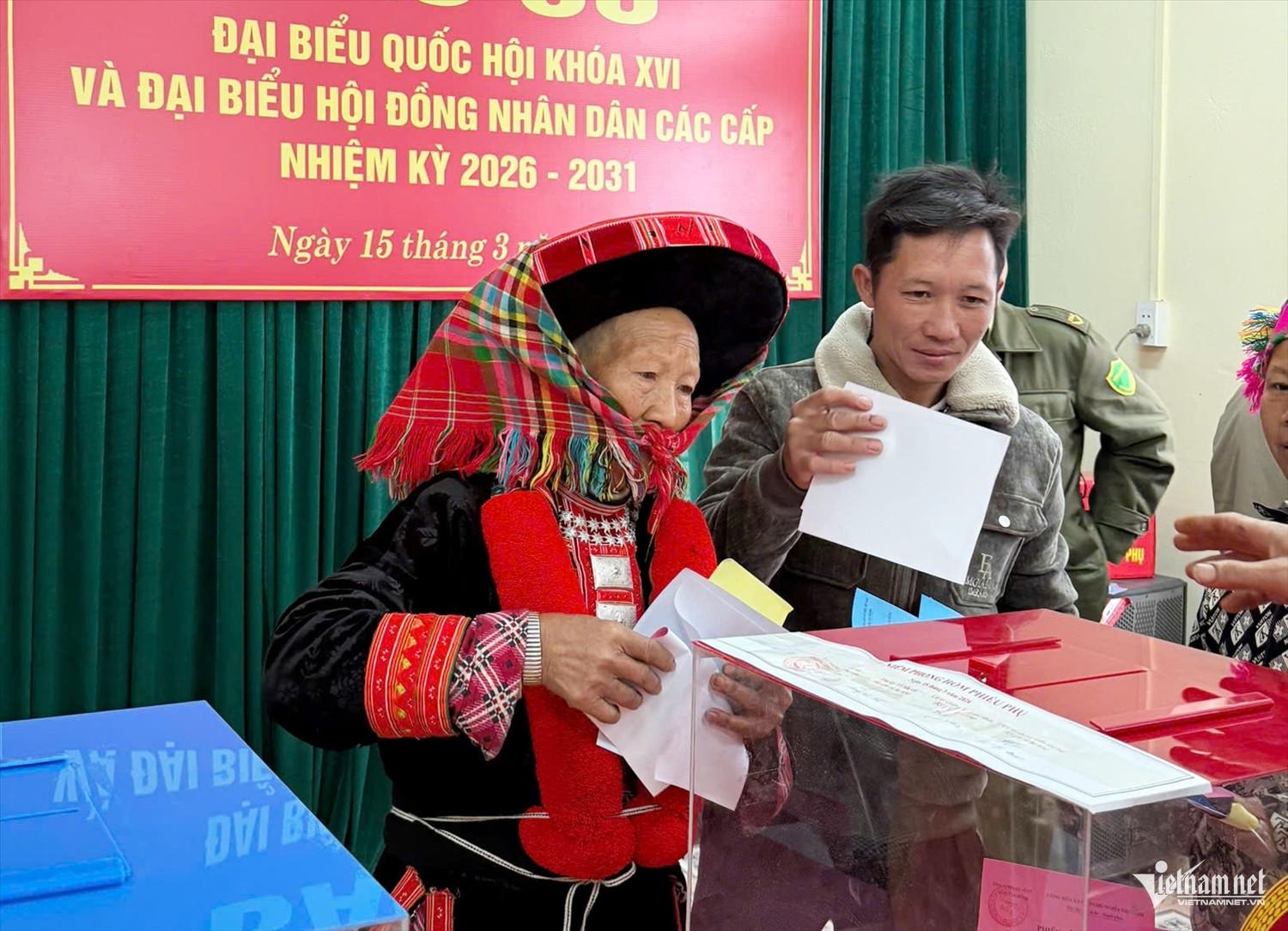 W-Tôn giáo    6.jpg