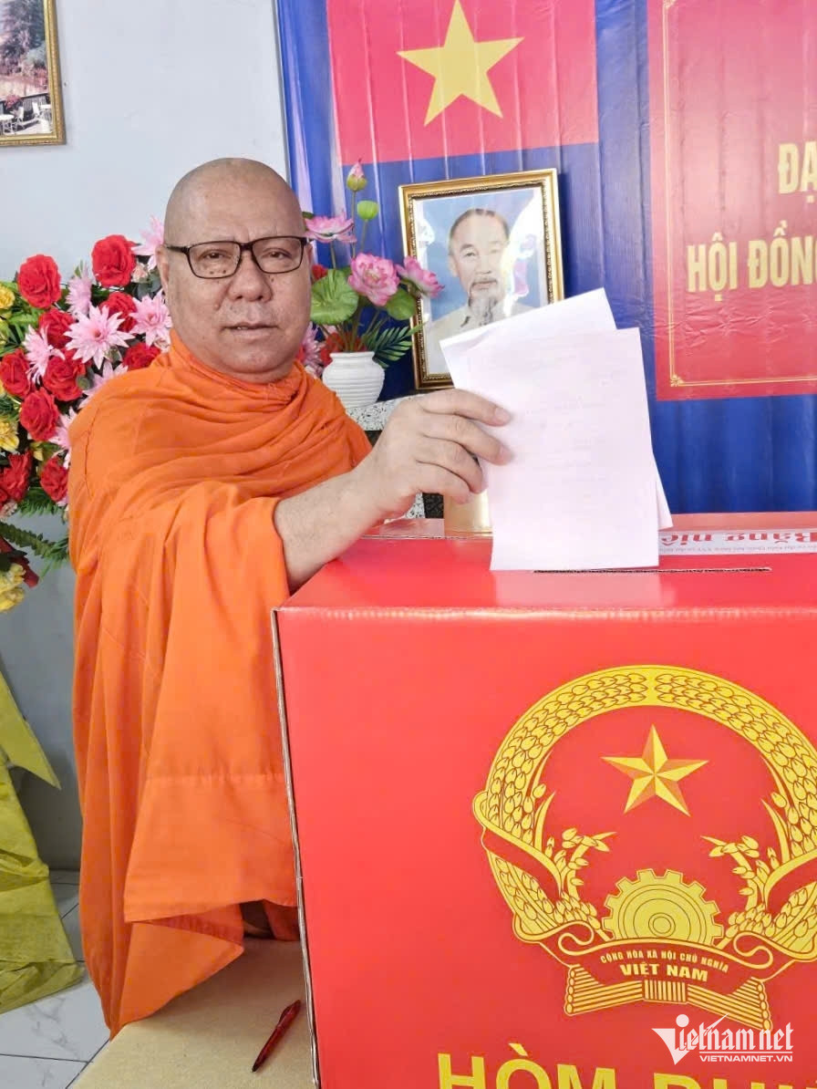 W-Tôn giáo    14.jpg