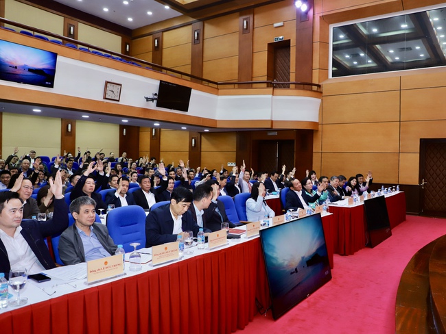 Hội nghị lấy &yacute; kiến cử tri tại Bộ VHTTDL đối với người được giới thiệu ứng cử đại biểu Quốc hội kh&oacute;a XVI - Ảnh 5.