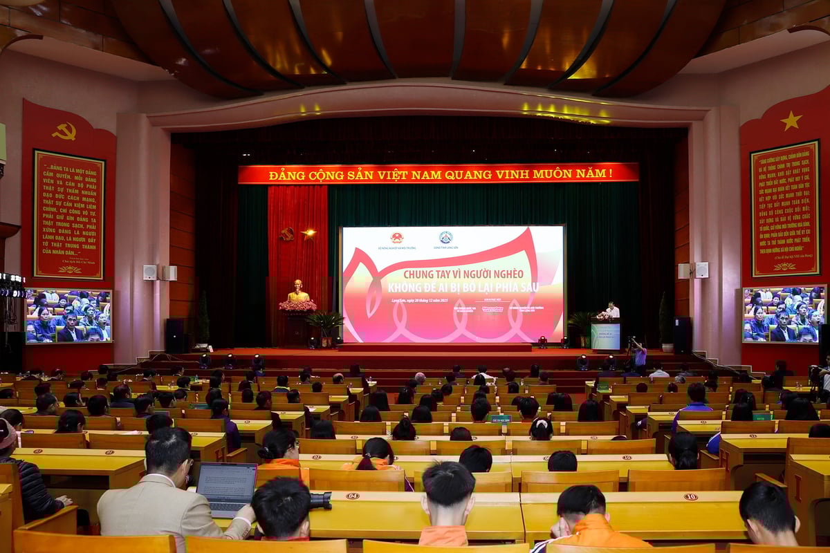 To&agrave;n cảnh hội nghị. Ảnh: Khương Trung.