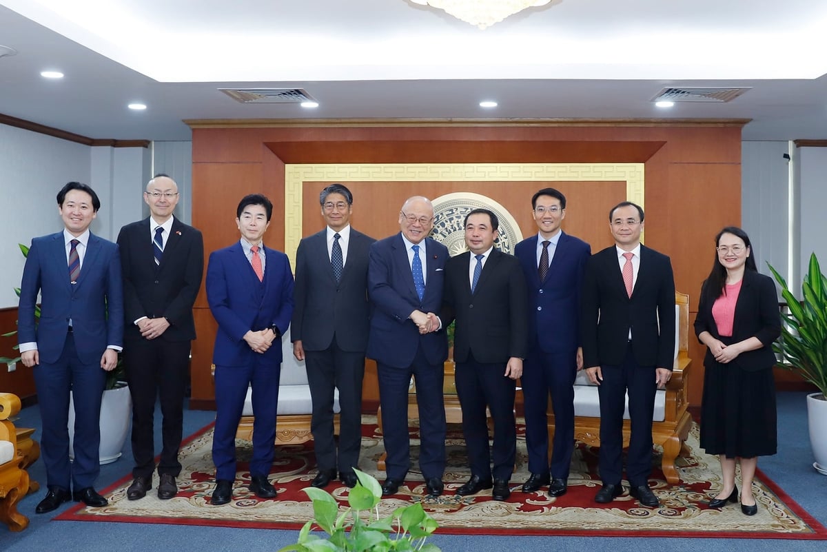 Đại học Việt Nhật trở thành biểu tượng hợp tác Việt - Nhật, mở ra chương mới trong đào tạo nhân lực và thúc đẩy liên kết phát triển nông nghiệp chất lượng cao. Ảnh: Khương Trung. Đại học Việt Nhật trở thành biểu tượng hợp tác Việt - Nhật, mở ra chương mới trong đào tạo nhân lực và thúc đẩy liên kết phát triển nông nghiệp chất lượng cao. Ảnh: Khương Trung.