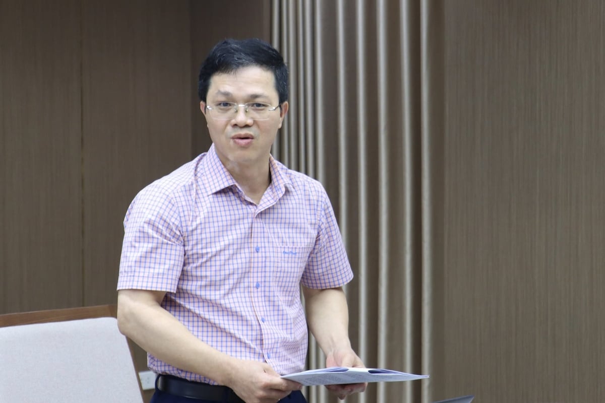 Theo Vụ trưởng Vụ KHCN Nguyễn Văn Long, kế hoạch KHCN của Bộ giai đoạn 2025-2030 đặt mục tiêu đào tạo hơn 1.500 nhân lực chuyên sâu về khoa học công nghệ, đổi mới sáng tạo và chuyển đổi số. Ảnh: Nguyễn Thủy. Theo Vụ trưởng Vụ KHCN Nguyễn Văn Long, kế hoạch KHCN của Bộ giai đoạn 2025-2030 đặt mục tiêu đào tạo hơn 1.500 nhân lực chuyên sâu về khoa học công nghệ, đổi mới sáng tạo và chuyển đổi số. Ảnh: Nguyễn Thủy.