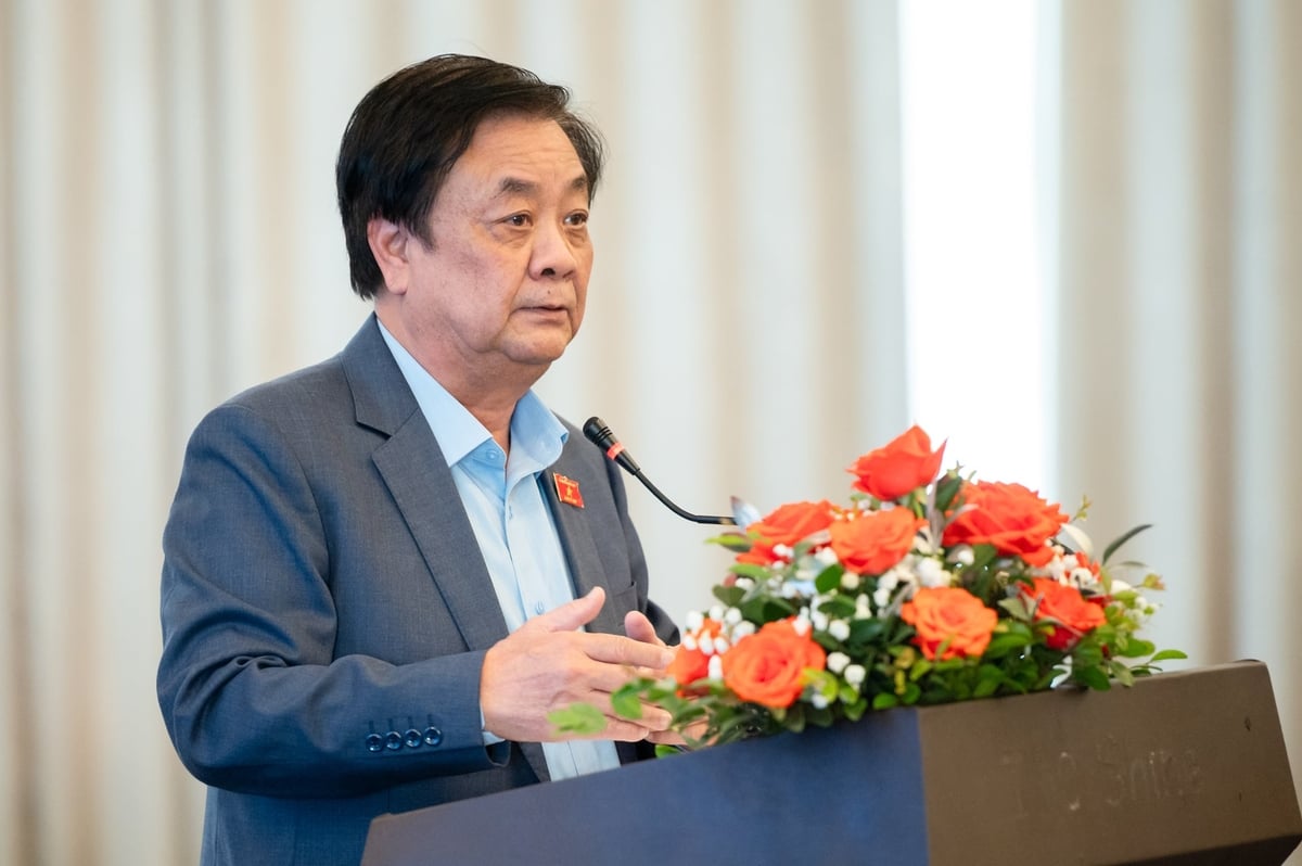 Phó Chủ tịch Quốc hội Lê Minh Hoan khẳng định bảo vệ môi trường biển là trách nhiệm của tất cả chủ thể: ngư dân, doanh nghiệp, nhà khoa học, chính quyền và nhà lập pháp. Ảnh: Phạm Thắng.