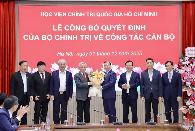 PGS.TS L&ecirc; Hải B&igrave;nh giữ chức Ph&oacute; Gi&aacute;m đốc Học viện Ch&iacute;nh trị Quốc gia Hồ Ch&iacute; Minh - Ảnh 8.