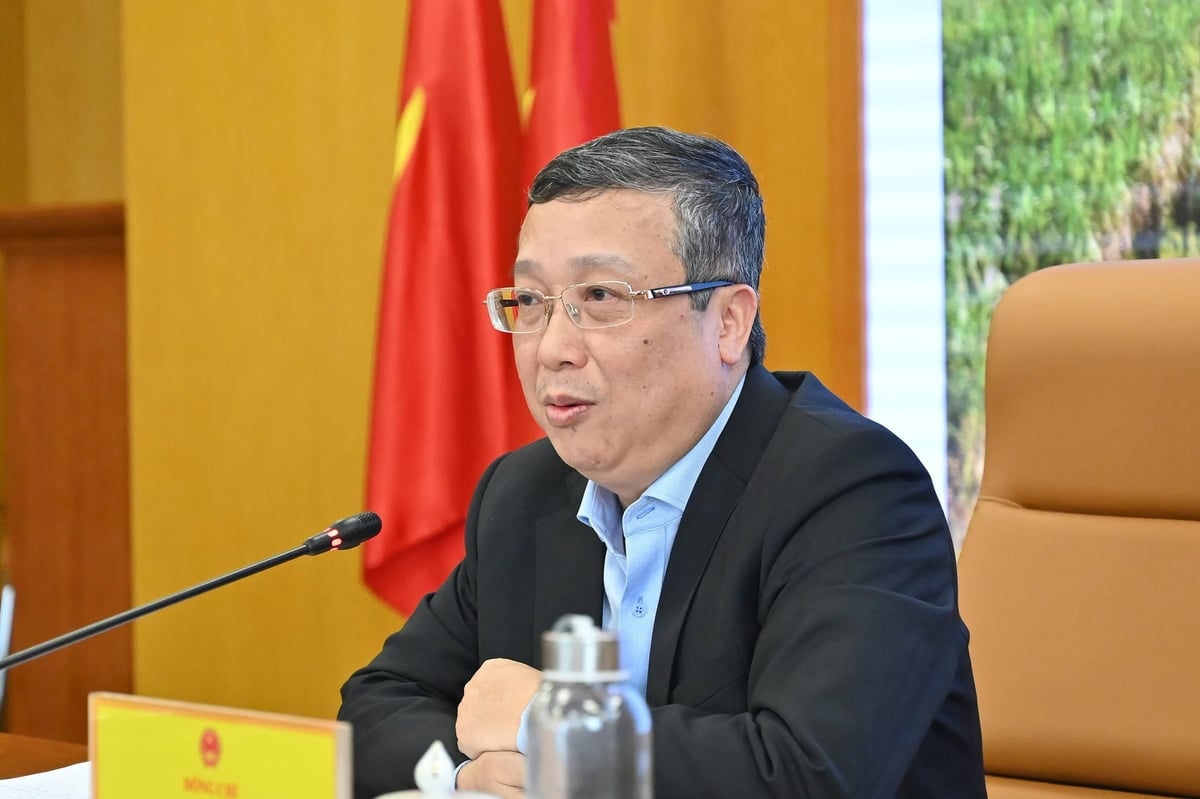 Thứ trưởng Hoàng Trung đánh giá, các công nghệ do CT Group trình bày đều phù hợp với nhiệm vụ, giải được nhiều bài toán của ngành. Ảnh: Kiều Chi.