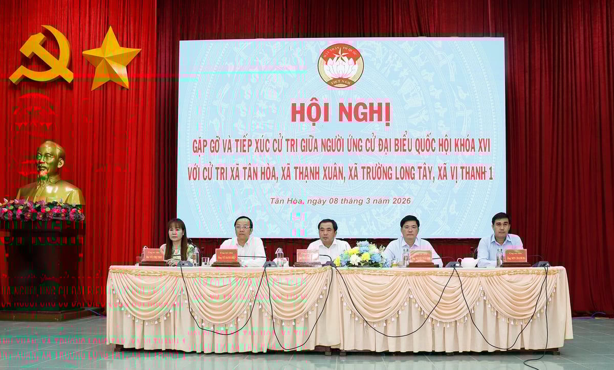 Thường trực Ủy ban Mặt trận Tổ quốc Việt Nam TP Cần Thơ phối hợp với UBND các địa phương tổ chức hội nghị gặp gỡ giữa những người ứng cử đại biểu Quốc hội khóa XVI với cử tri để trình bày chương trình hành động và vận động bầu cử. Ảnh: Khương Trung. Thường trực Ủy ban Mặt trận Tổ quốc Việt Nam TP Cần Thơ phối hợp với UBND các địa phương tổ chức hội nghị gặp gỡ giữa những người ứng cử đại biểu Quốc hội khóa XVI với cử tri để trình bày chương trình hành động và vận động bầu cử. Ảnh: Khương Trung.