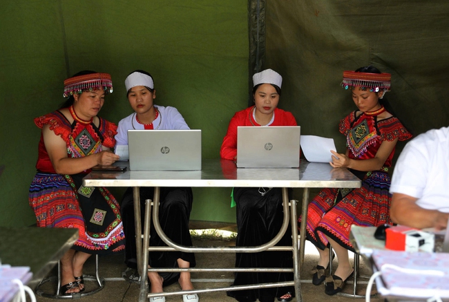 Khai thác tiềm năng du lịch sinh thái và văn hóa để bứt phá kinh tế, hướng tới giảm nghèo bền vững ở Trung Sơn - Ảnh 2. Khai thác tiềm năng du lịch sinh thái và văn hóa để bứt phá kinh tế, hướng tới giảm nghèo bền vững ở Trung Sơn - Ảnh 2.