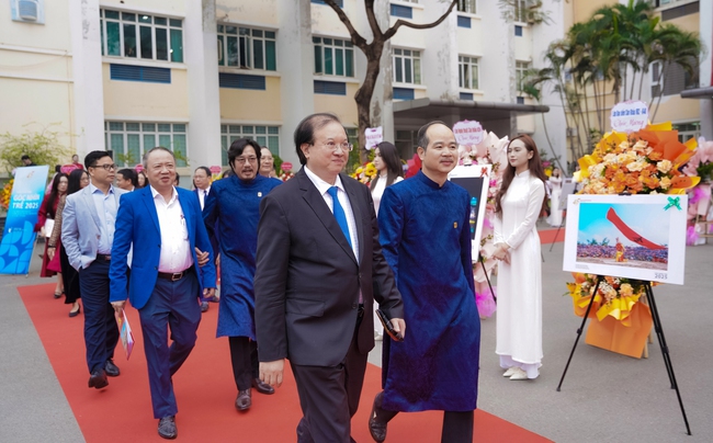 Triển lãm "Góc nhìn trẻ 2025": Tôn vinh tài năng nhiếp ảnh trẻ trong kỷ niệm đặc biệt - Ảnh 1.