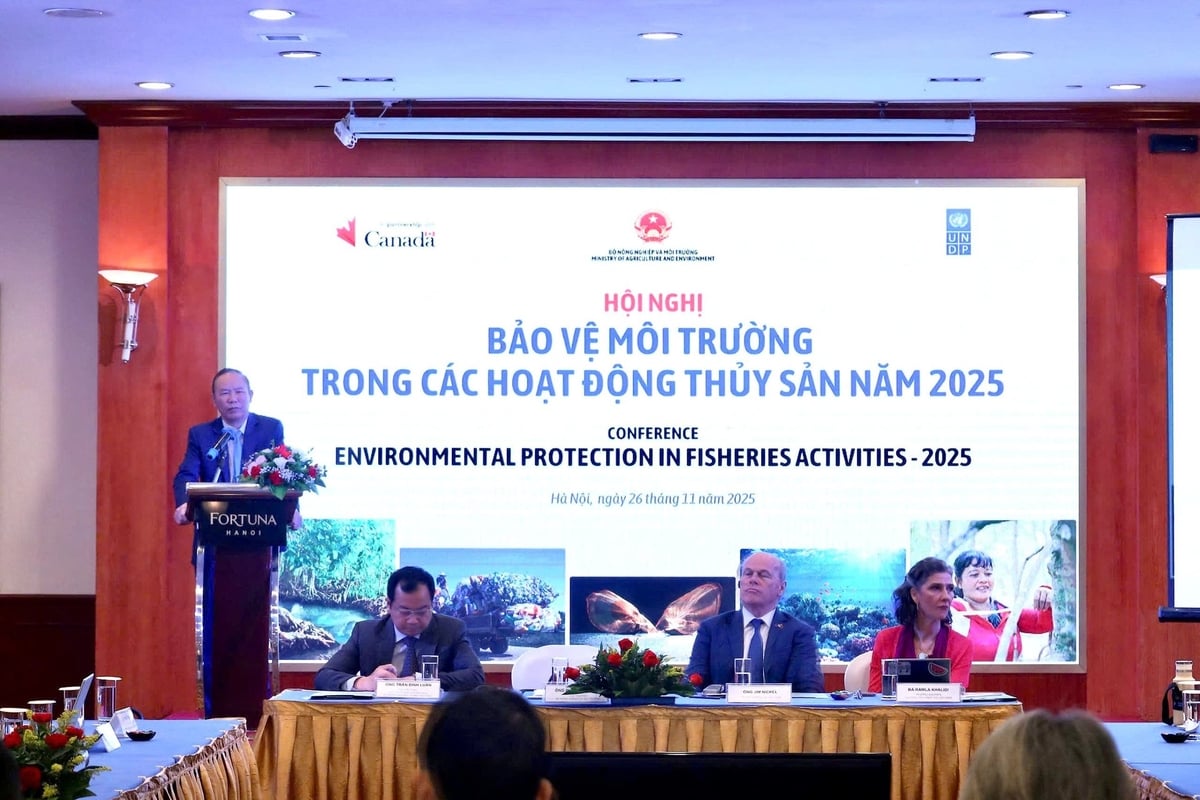 Phiên khai mạc Hội nghị bảo vệ môi trường trong các hoạt động thủy sản năm 2025 diễn ra sáng 26/11. Ảnh: Hồng Ngọc. Phiên khai mạc Hội nghị bảo vệ môi trường trong các hoạt động thủy sản năm 2025 diễn ra sáng 26/11. Ảnh: Hồng Ngọc.