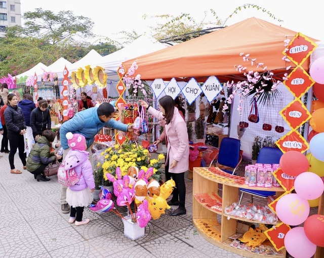 Hà Nội: Tổ chức Lễ hội Xuân Bính Ngọ 2026 - Ảnh 1. Hà Nội: Tổ chức Lễ hội Xuân Bính Ngọ 2026 - Ảnh 1.