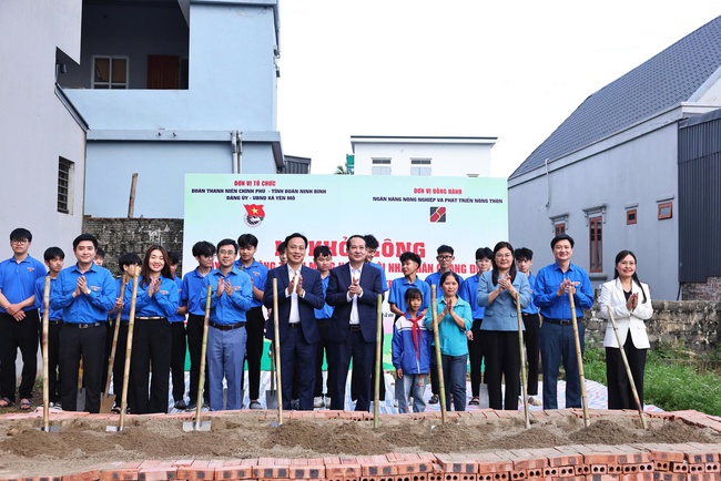 Phát động Tháng Thanh niên 2026 hướng tới 95 năm Ngày thành lập Đoàn - Ảnh 2. Phát động Tháng Thanh niên 2026 hướng tới 95 năm Ngày thành lập Đoàn - Ảnh 2.