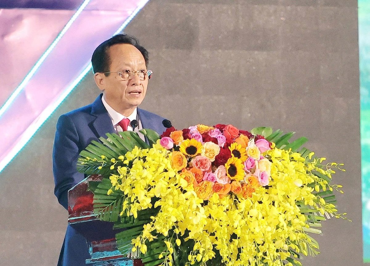 Ông Phạm Văn Thiều, Phó Bí thư Tỉnh ủy, Chủ tịch HĐND tỉnh, Trưởng Ban Chỉ đạo Ngày hội Cua Cà Mau lần thứ II năm 2025 phát biểu khai mạc. Ảnh: Phạm Trung. Ông Phạm Văn Thiều, Phó Bí thư Tỉnh ủy, Chủ tịch HĐND tỉnh, Trưởng Ban Chỉ đạo Ngày hội Cua Cà Mau lần thứ II năm 2025 phát biểu khai mạc. Ảnh: Phạm Trung.