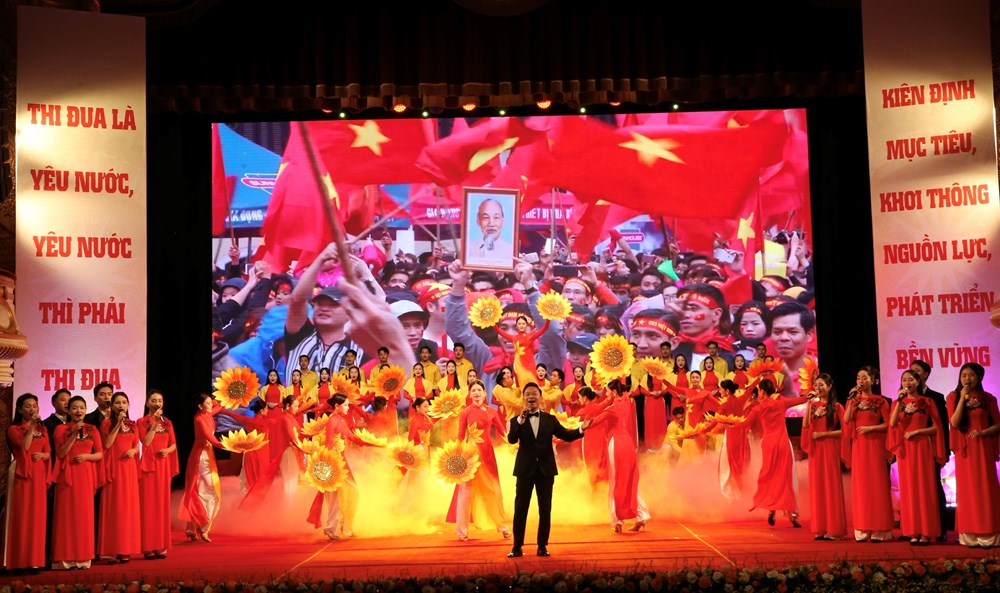 Lan tỏa sức mạnh văn ho&aacute;, khơi dậy tinh thần Việt Nam trong thời đại mới - Ảnh 2.