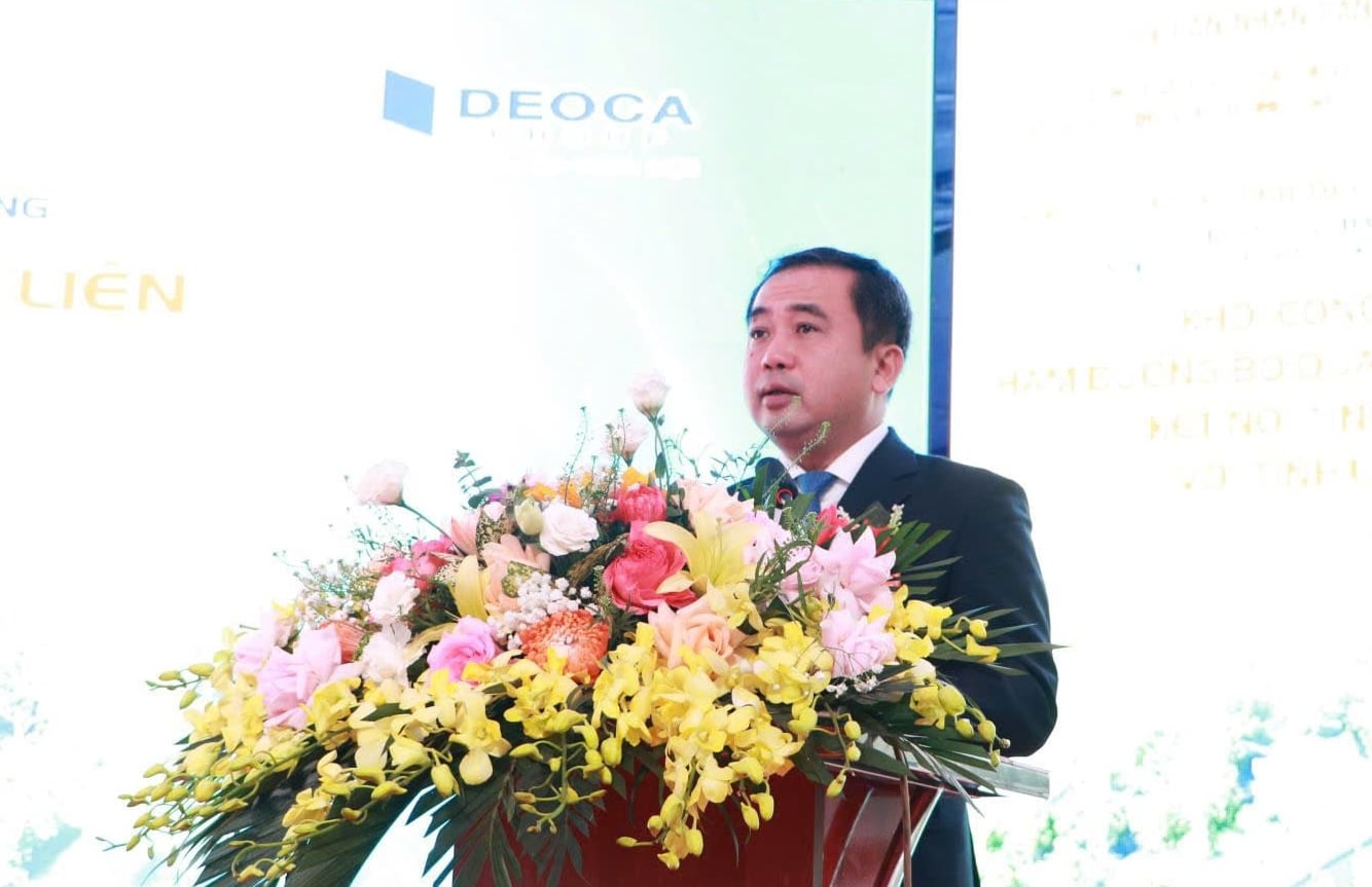 Phát biểu tại Lễ khởi công dự án, Bộ trưởng Nông nghiệp và Môi trường Trần Đức Thắng nhấn mạnh ý nghĩa quan trọng của dự án đối với phát triển kinh tế-xã hội và liên kết vùng của tỉnh Lai Châu. Ảnh: Đức Bình.