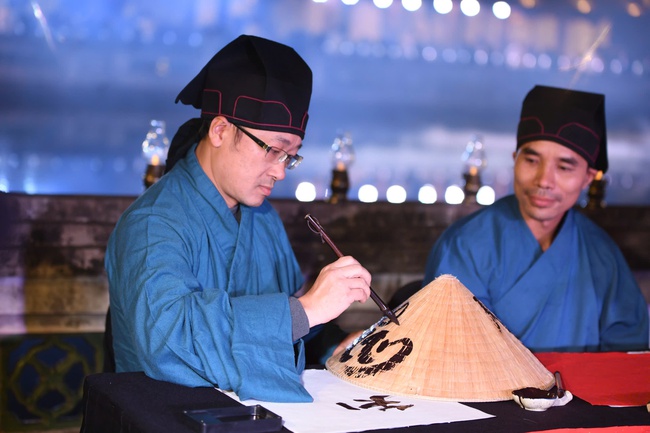 T&ocirc;n vinh truyền thống hiếu học qua chương tr&igrave;nh nghệ thuật tại Văn Miếu &ndash; Quốc Tử Gi&aacute;m - Ảnh 6.