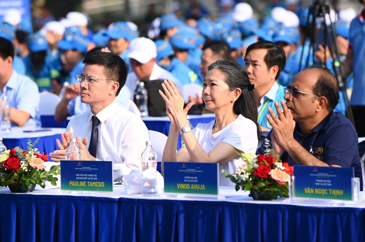 Các đại biểu tham dự Lễ phát động quốc gia hưởng ứng Chiến dịch Làm cho thế giới sạch hơn năm 2026. Ảnh: Tùng Đinh. Các đại biểu tham dự Lễ phát động quốc gia hưởng ứng Chiến dịch Làm cho thế giới sạch hơn năm 2026. Ảnh: Tùng Đinh.