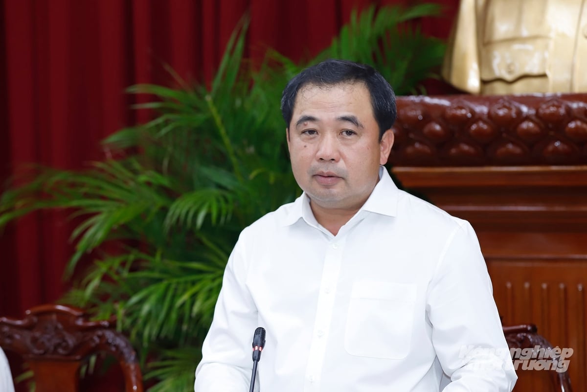 Bộ trưởng Trần Đức Thắng đề nghị Ban Thường vụ Thành ủy Cần Thơ phối hợp chặt chẽ với đoàn kiểm tra, cung cấp đầy đủ hồ sơ, tài liệu và báo cáo kịp thời, đúng thời gian theo yêu cầu, tạo điều kiện để đoàn hoàn thành tốt nhiệm vụ được giao. Ảnh: Khương Trung. Bộ trưởng Trần Đức Thắng đề nghị Ban Thường vụ Thành ủy Cần Thơ phối hợp chặt chẽ với đoàn kiểm tra, cung cấp đầy đủ hồ sơ, tài liệu và báo cáo kịp thời, đúng thời gian theo yêu cầu, tạo điều kiện để đoàn hoàn thành tốt nhiệm vụ được giao. Ảnh: Khương Trung.