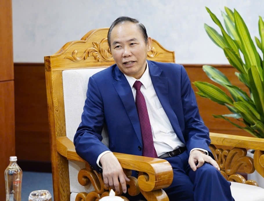 Thứ trưởng Phùng Đức Tiến bày tỏ tin tưởng vào hiệu quả các dự án đang triển khai tại Cuba. Ảnh: Linh Linh. Thứ trưởng Phùng Đức Tiến bày tỏ tin tưởng vào hiệu quả các dự án đang triển khai tại Cuba. Ảnh: Linh Linh.