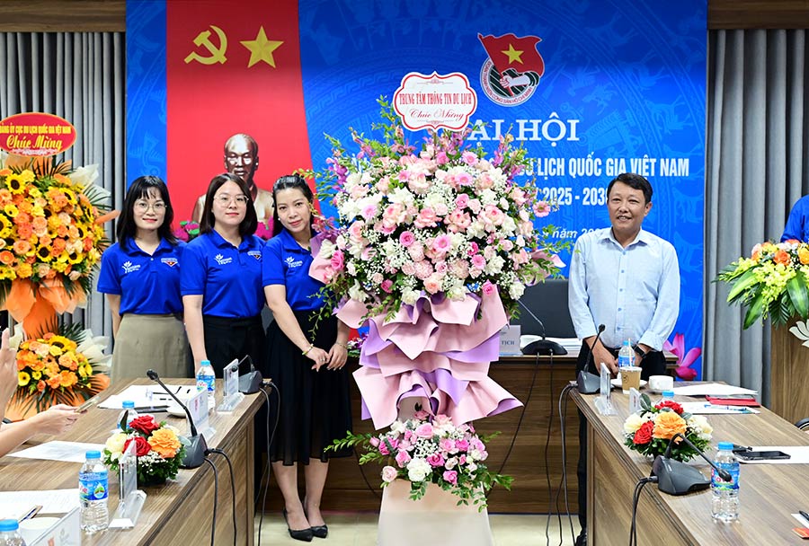 Đoàn Thanh niên Cục Du lịch Quốc gia Việt Nam tổ chức Đại hội lần thứ V nhiệm kỳ 2025 - 2030 - Ảnh 6. Đoàn Thanh niên Cục Du lịch Quốc gia Việt Nam tổ chức Đại hội lần thứ V nhiệm kỳ 2025 - 2030 - Ảnh 6.
