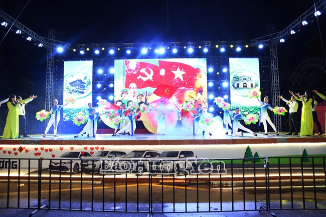 Hưng Y&ecirc;n: Ph&aacute;t triển c&ocirc;ng nghiệp văn h&oacute;a gắn liền với việc quảng b&aacute; h&igrave;nh ảnh đất nước, con người - Ảnh 1.