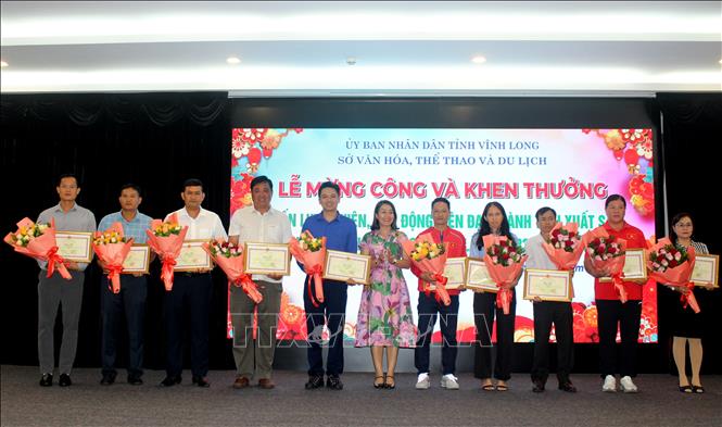 Vĩnh Long: Tuy&ecirc;n dương huấn luyện vi&ecirc;n, vận động vi&ecirc;n đạt th&agrave;nh t&iacute;ch cao tại SEA Games 33 - Ảnh 1.